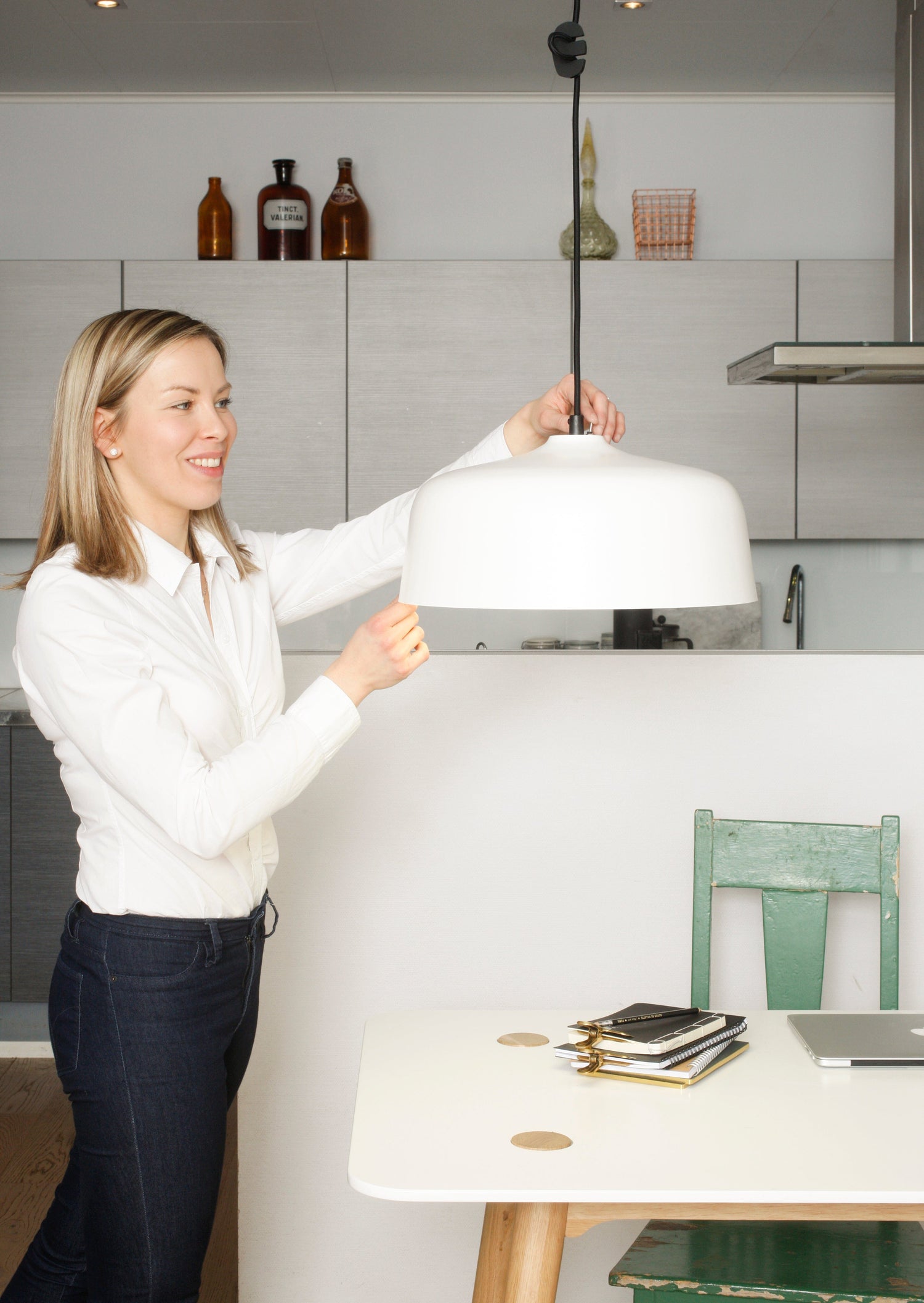 Candeo kirkasvalo Valkoinen Riippuvalaisin Innolux