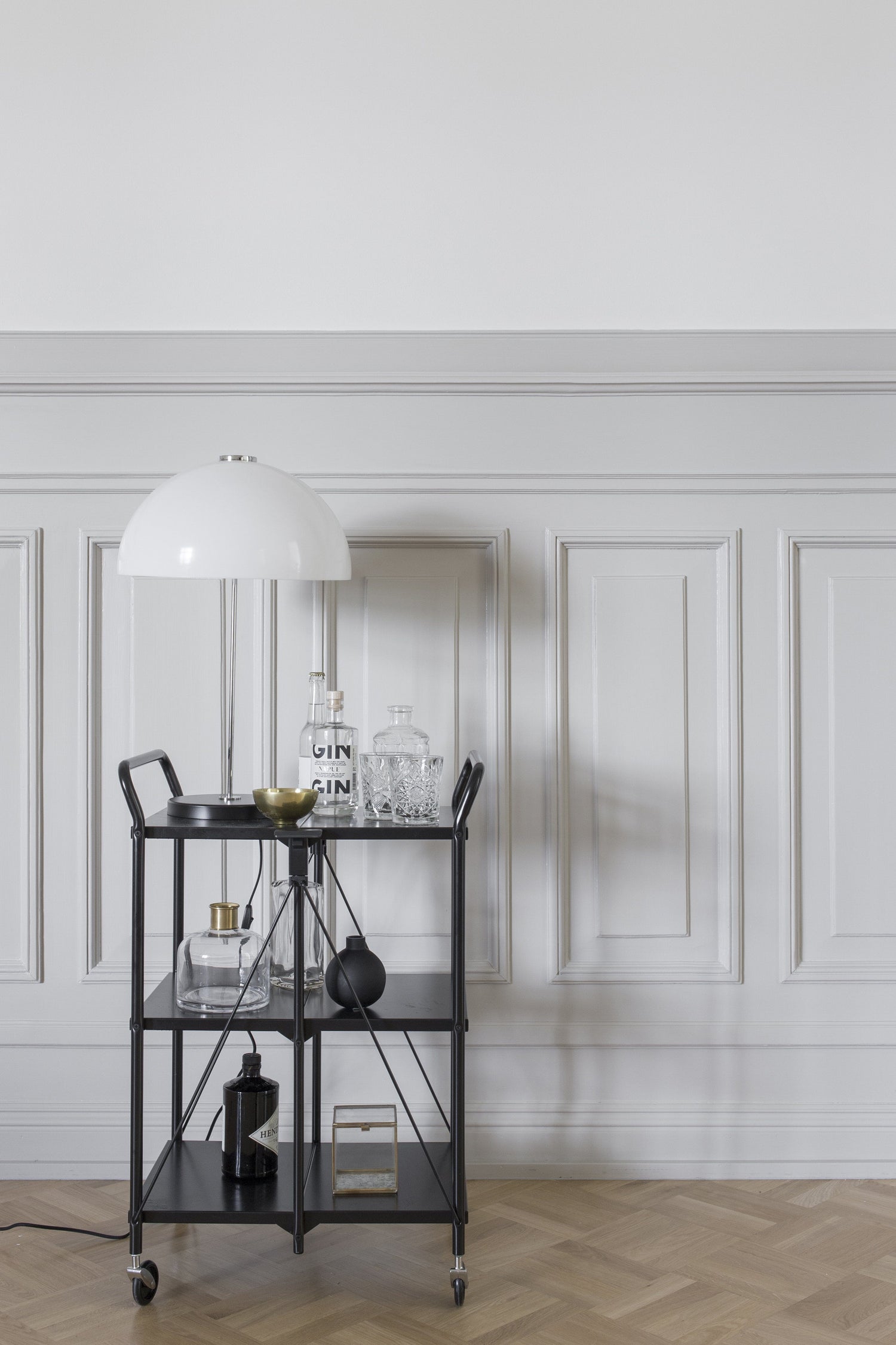 Kupoli pöytävalaisin Musta Pöytävalaisin Innolux