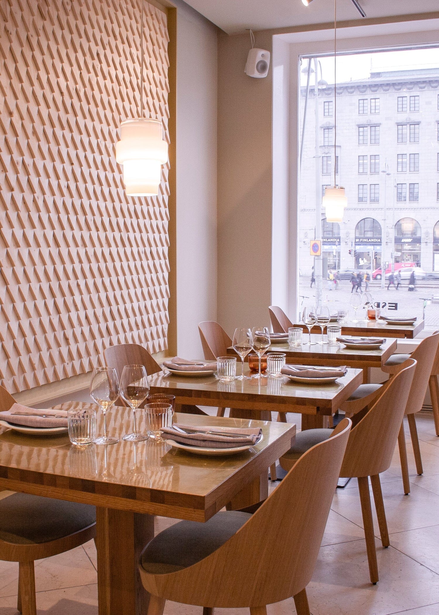 Multi L riippuvalaisin Valkoinen Riippuvalaisin Innolux