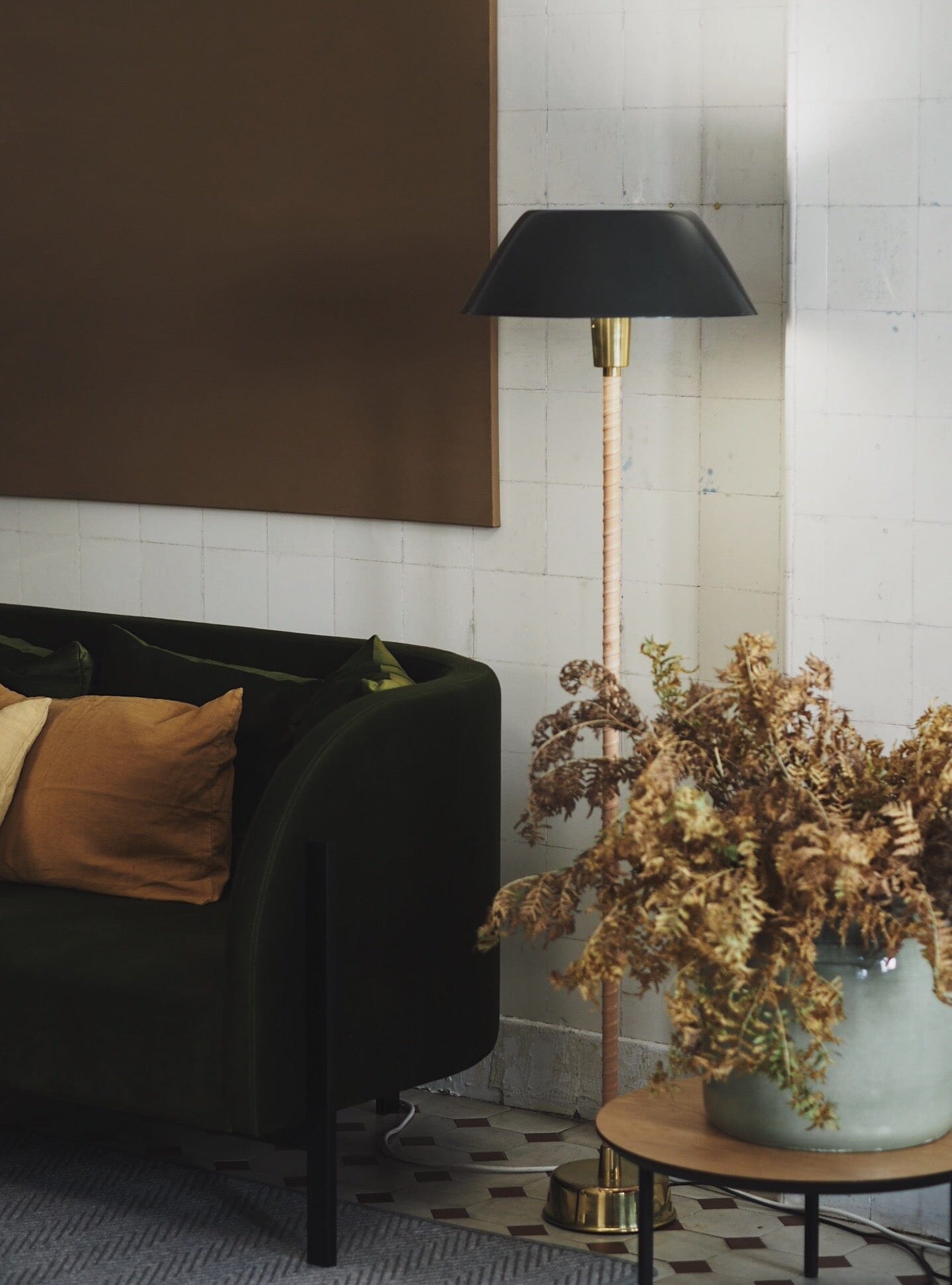 Senator lattiavalaisin Grafiitinharmaa Lattiavalaisin Innolux