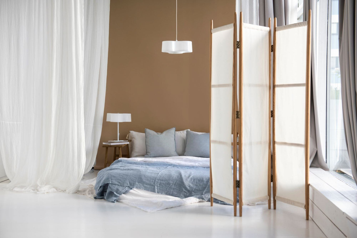 Triple pöytävalaisin Pöytävalaisin Innolux