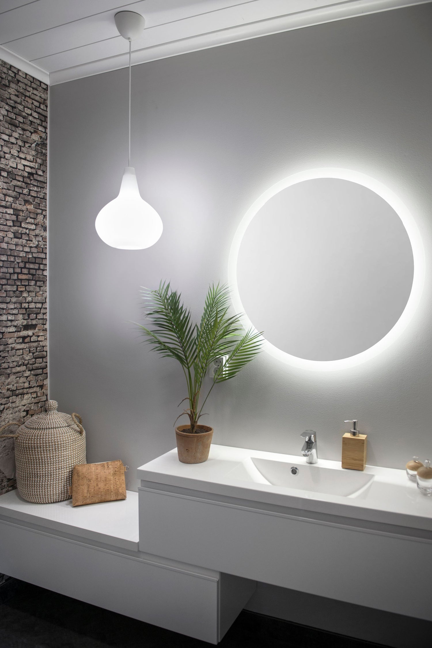 Bulbo riippuvalaisin Riippuvalaisin Innolux