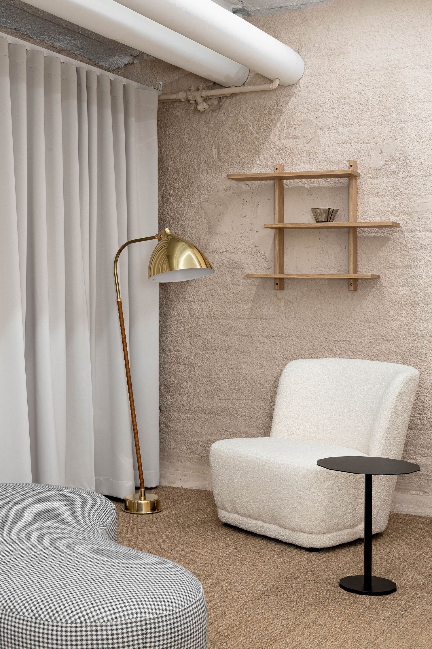 Lisa lattiavalaisin lattiavalaisin Innolux