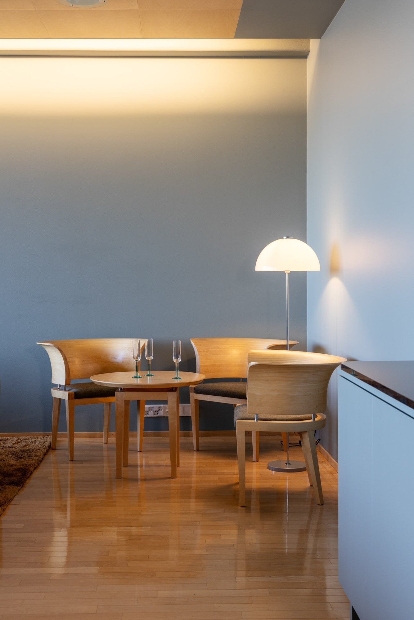 Kotimainen design edellä: Innolux osana Helsinki-Vantaan VIP President -tilan päivitystä