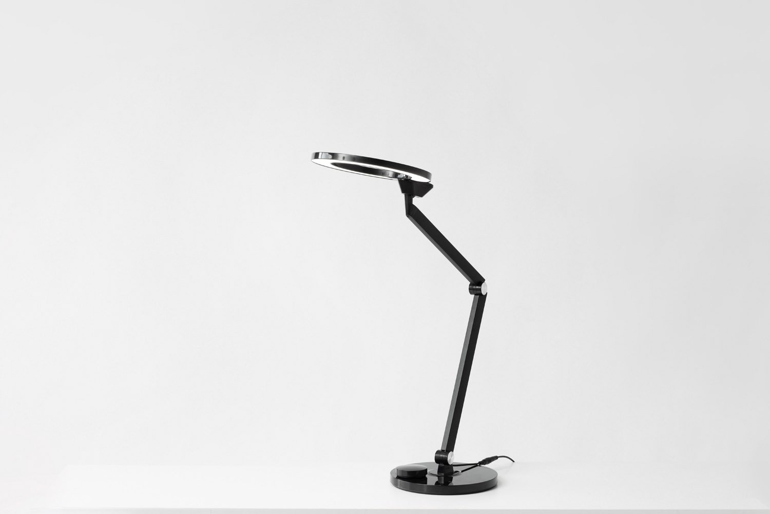 Sipoo työpöytävalaisin Pöytävalaisin Innolux 