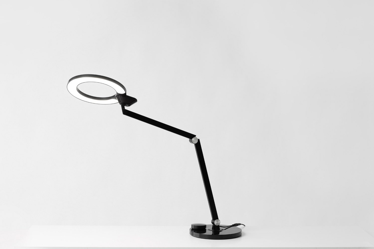 Sipoo työpöytävalaisin Pöytävalaisin Innolux 