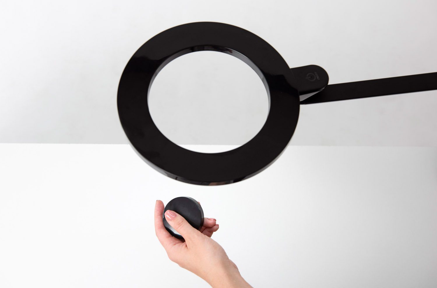 Sipoo työpöytävalaisin Pöytävalaisin Innolux 